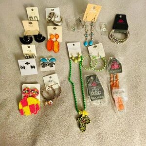 Large Assortment of Jewelry Mixed Brands